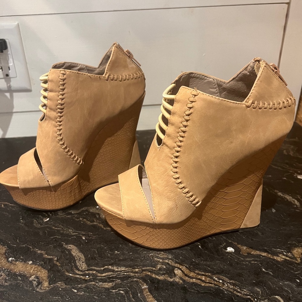 Unique wedge heels